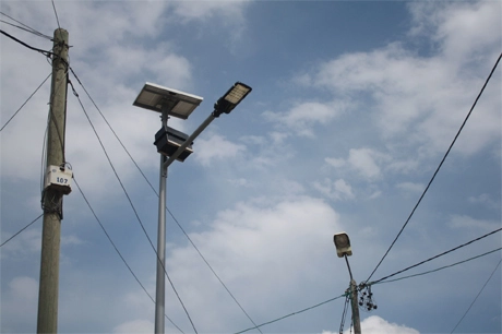 commercial solar street lights