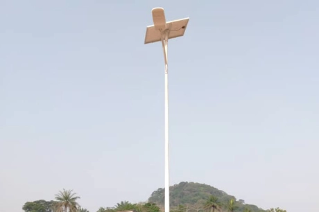 solar street light with built in battery