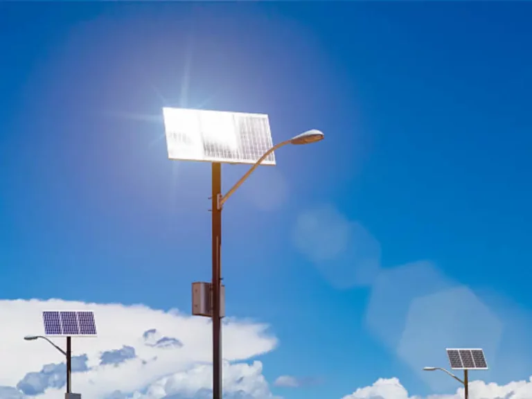 ¿Cuánto duran las luces solares?