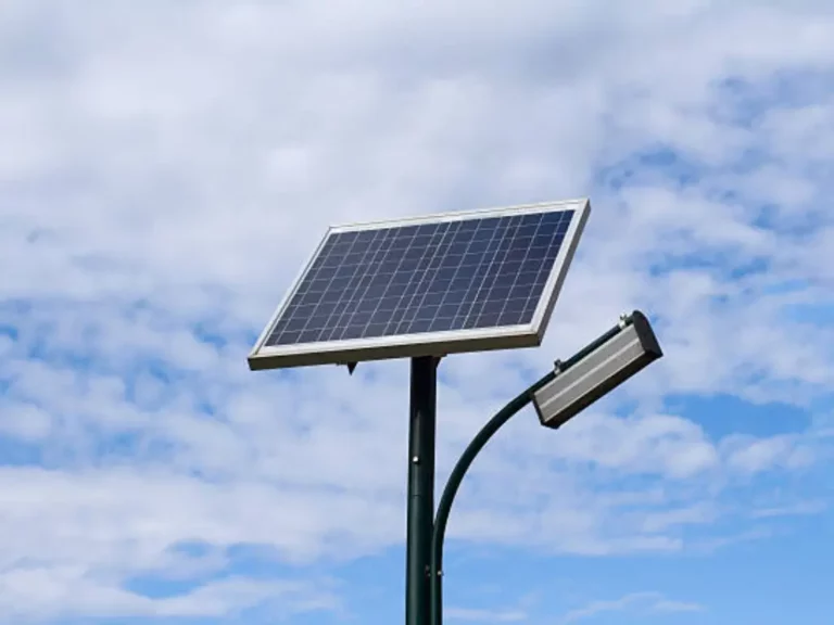seberapa tinggi lampu jalan