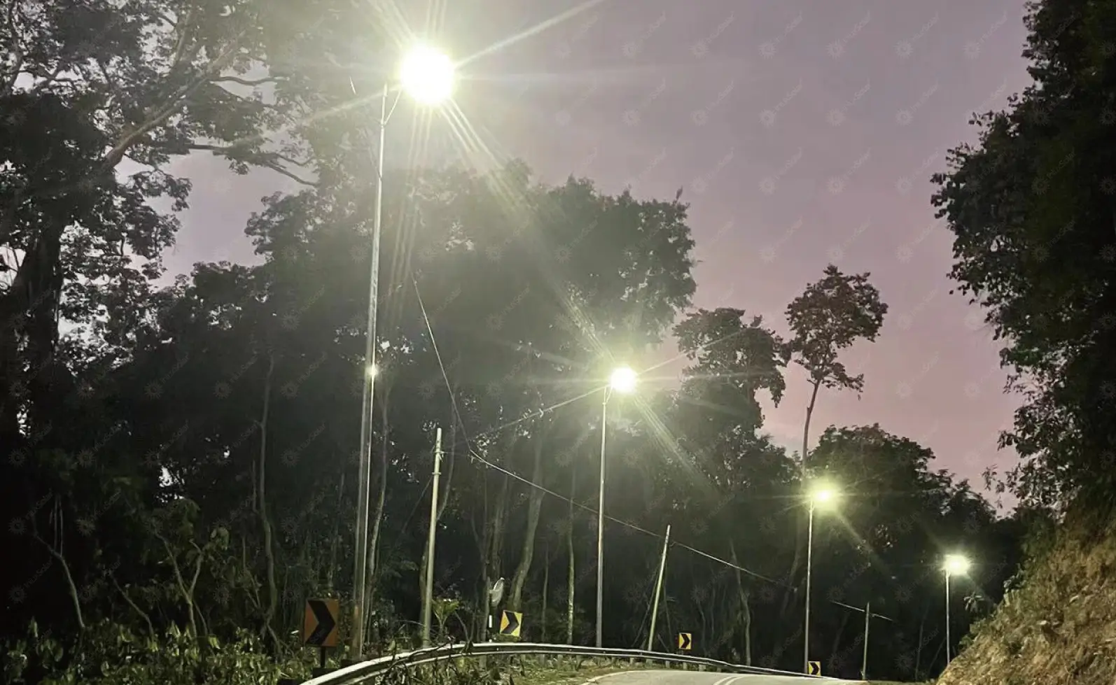 Solar Lights for Rural Highway in Malaysia_1