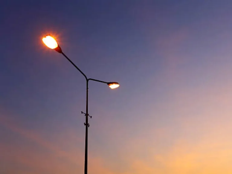bagaimana lampu jalan dikendalikan